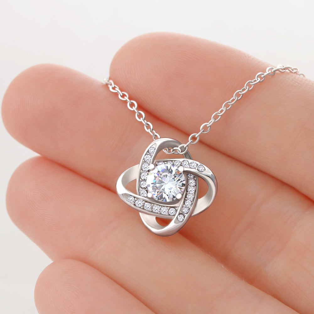 To My Beautiful Daughter - This Old Lioness Love Knot Necklace 2