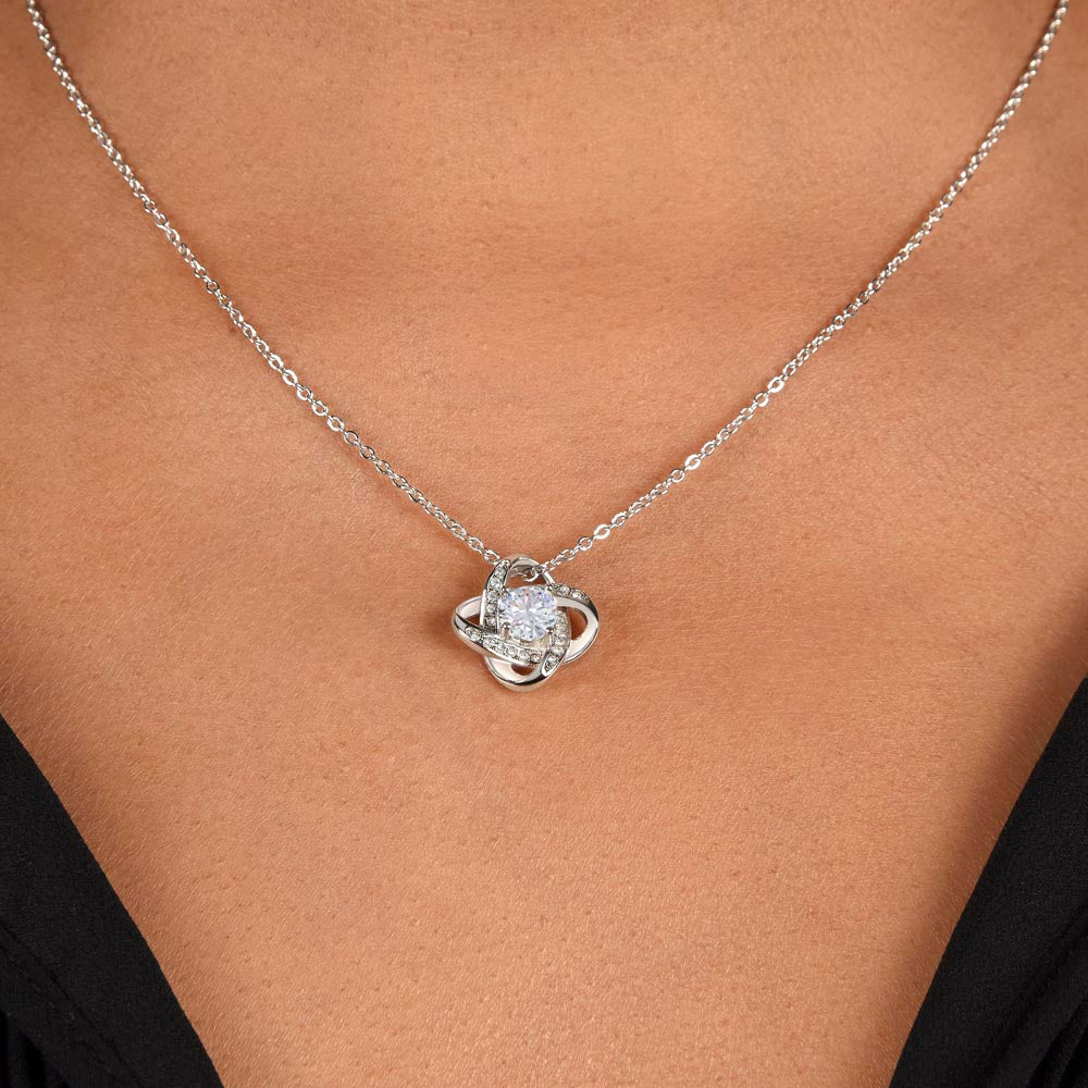 To My Beautiful Daughter - This Old Lioness Love Knot Necklace 2